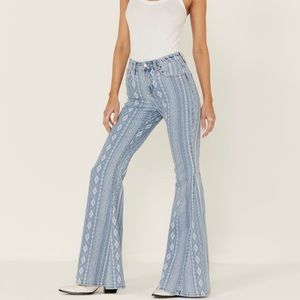 Shyanne High Rise Super Flare Southwestern Laser Print Denim Jeans NWT